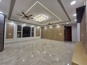 4 BHK Builder Floor For Rent in Chattarpur