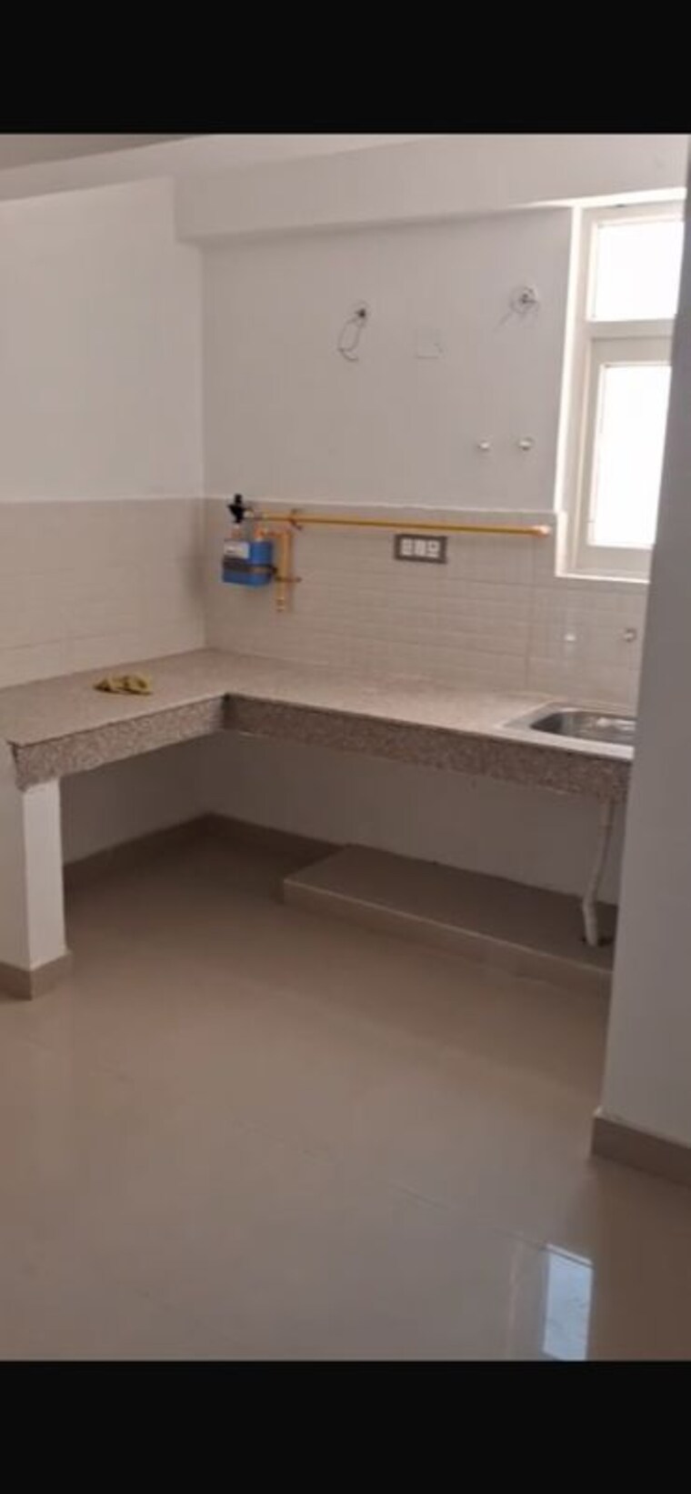 Kitchen, rof-amaltas 2.5 Bedroom 1103 Sq.Ft. Apartment In Meoka Gurgaon 10007267