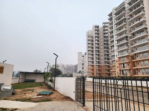 2.5 BHK Apartment For Sale in ROF Amaltas, Meoka