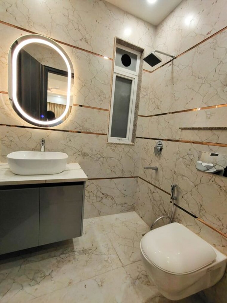 Bathroom, sector 63a 3 Bedroom 1620 Sq.Ft. Builder Floor In Sector 63a Gurgaon 10007280