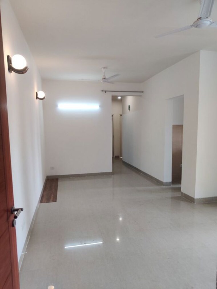 Room, emaar-emerald-estate 3 Bedroom 1310 Sq.Ft. Apartment In Sector 65 Gurgaon 10007336