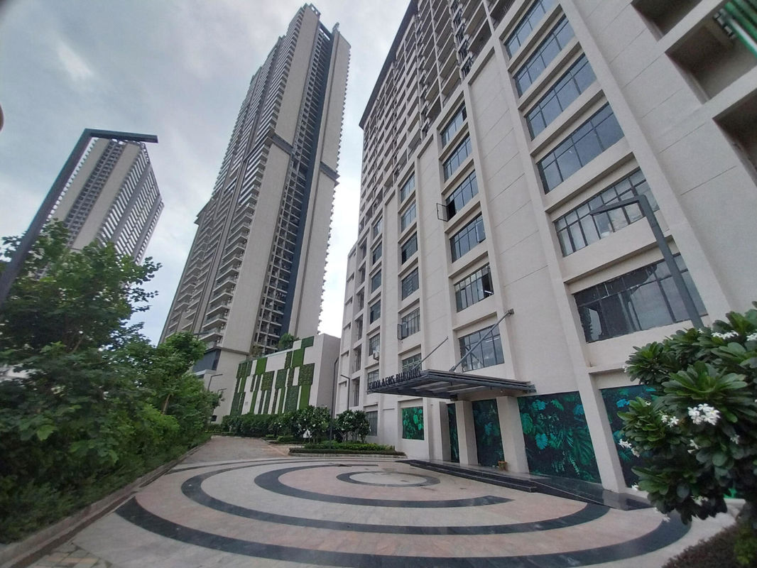 3 BHK + Servant Room 2040 Sq.Ft. Apartment in M3M Sky City