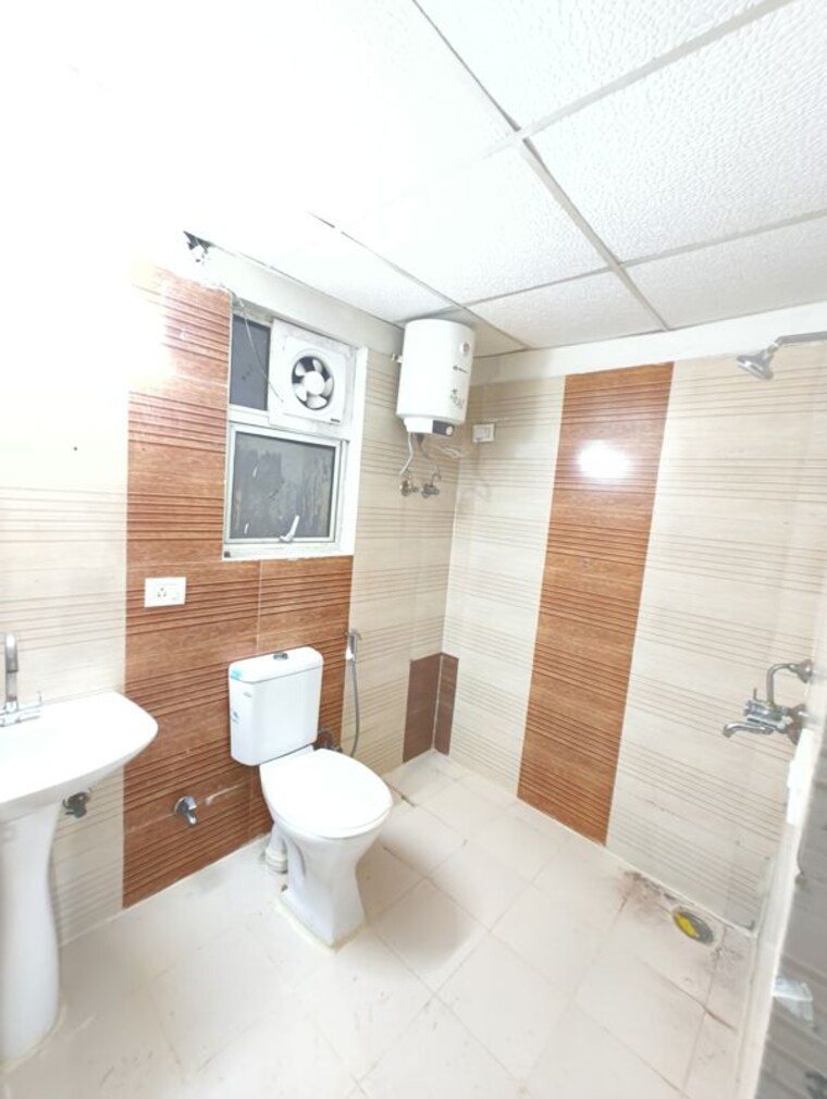 Bathroom, gardenia-gateway 1 RK 300 Sq.Ft. Apartment In Sector 75 Noida 10007482