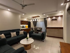 1 BHK + Pooja Room Apartment For Rent in Vajram Tiara