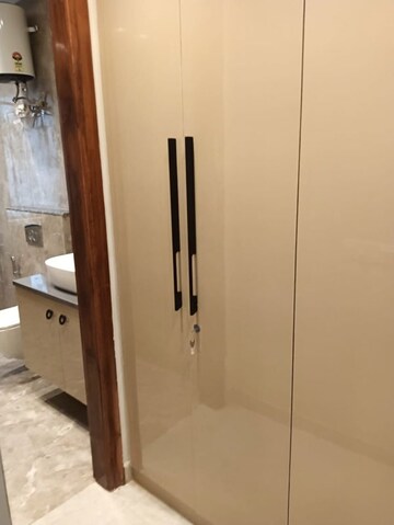 Building Lobby in 3 BHK Builder Floor at Anant Raj The Estate Floors, Sector 63a – for Sale