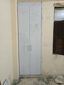 1 RkBuilder Floor For Rent in Chattarpur