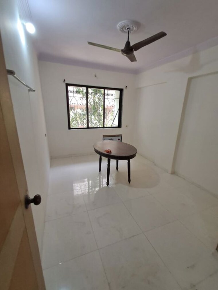 Room, gokul nagar 2 Bedroom 780 Sq.Ft. Apartment In Gokul Nagar Thane 10007621