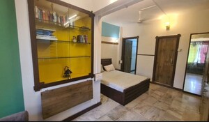 Bedroom in 1 BHK Apartment at Bandra West – for Rent