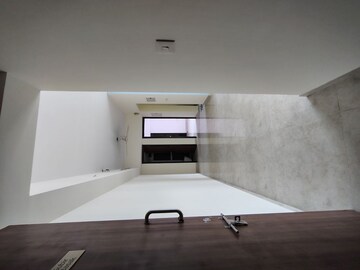 1 BHK Apartment For Rent in Lodha Amara, Kolshet Road