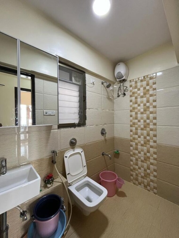 Bathroom, sethia-kalpavruksh-heights 2 Bedroom 580 Sq.Ft. Apartment In Kandivali West Mumbai 10007615