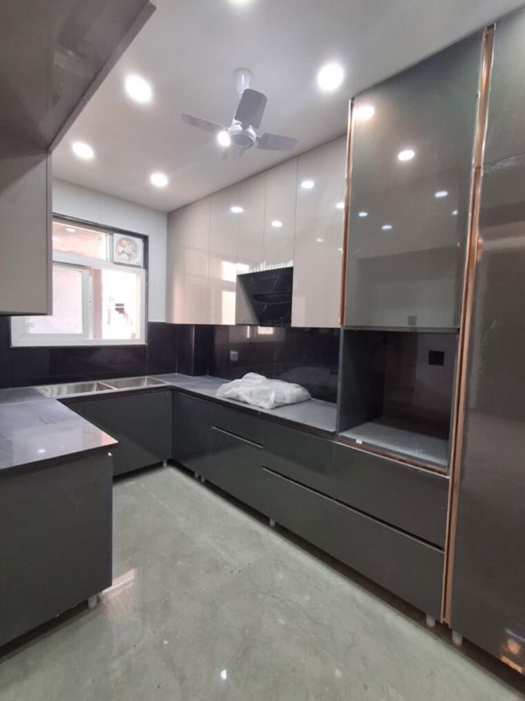 Kitchen, sector 57 3 Bedroom 1840 Sq.Ft. Builder Floor In Sector 57 Gurgaon 10007614