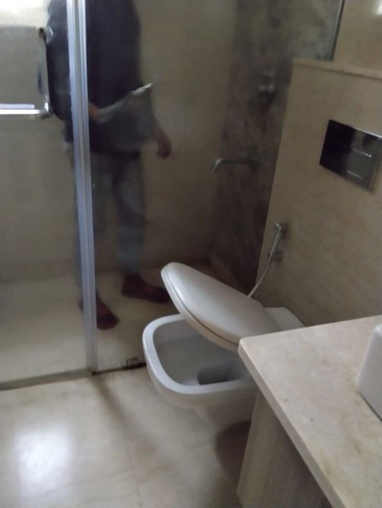 Bathroom, ambience-creacions 3 Bedroom 1860 Sq.Ft. Builder Floor In Sector 22 Gurgaon 10007706