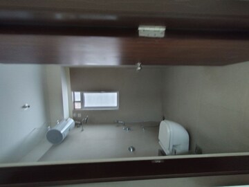Attached Bathroom in 3.5 BHK Apartment at Raj Tattva, Kapur Bawdi – for Sale