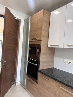 3 BHK + Servant Room Apartment For Rent in Ardee City Palm Grove Heights