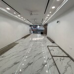 900 Sq.Ft. Showroom in Lajpat Nagar 4