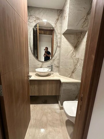 Bathroom in 3 BHK Builder Floor at Ambience Creacions, Sector 22 – for Rent