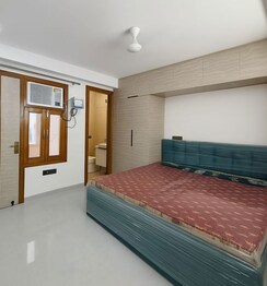 2 BHK Builder Floor For Rent in Sector 38