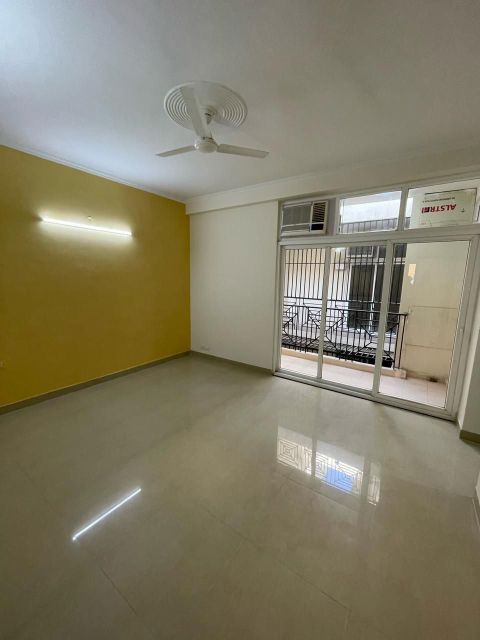 4 BHK + Pooja Room Villa For Sale in Amrapali Dream Valley