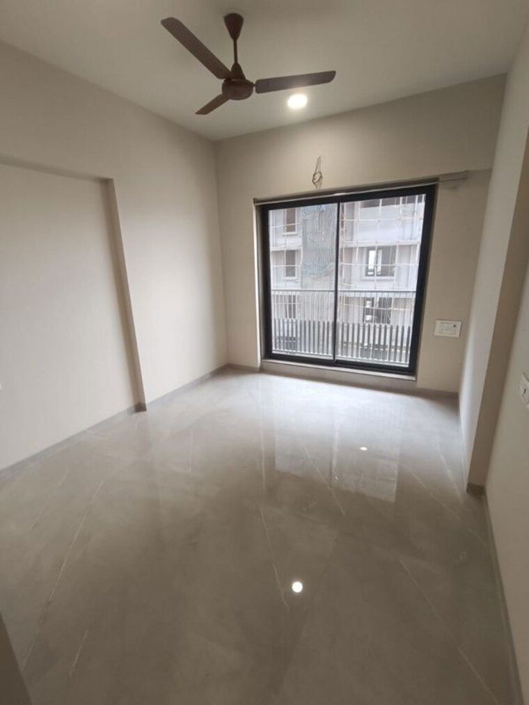 Room, sai-sadan-chs-goregaon 1 Bedroom 430 Sq.Ft. Apartment In Goregaon East Mumbai 10008055