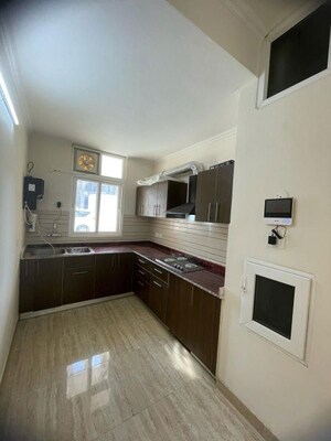 Kitchen in 5 BHK Villa at Amrapali Dream Valley, Tech Zone 4 Greater Noida – for Sale