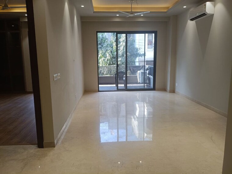 Room, greater kailash i 3 Bedroom 1854 Sq.Ft. Builder Floor In Greater Kailash I Delhi 10007937