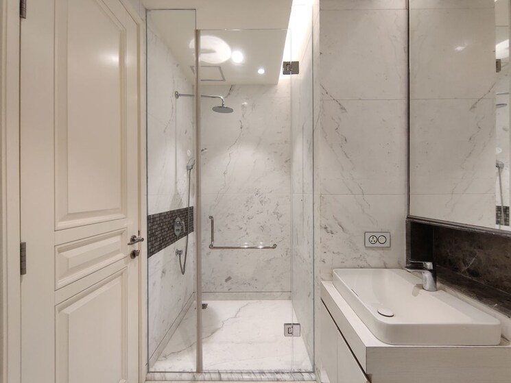 Bathroom, bhartiya-city-leela-residences 3 Bedroom 3116 Sq.Ft. Apartment In Thanisandra Main Road Bangalore 10008008