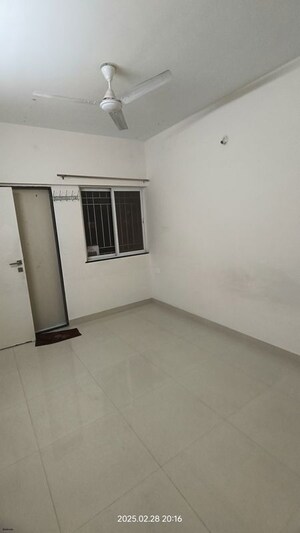 Bedroom in 1 BHK Apartment at Gera Shrishti, Wagholi – for Rent