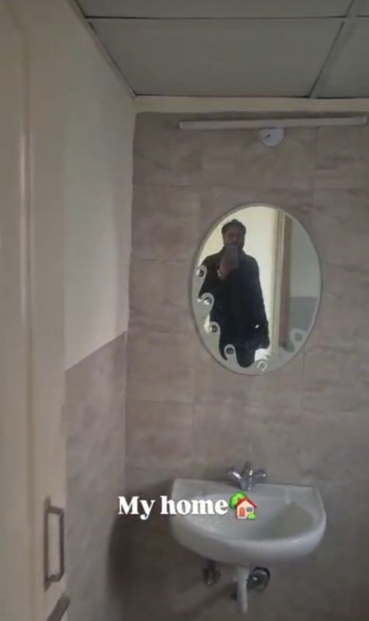 Bathroom, wave-dream-homes 3 Bedroom 1049 Sq.Ft. Apartment In Wave City Ghaziabad 10008123