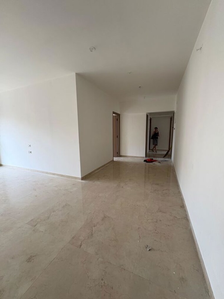 Room, vile parle west 3 Bedroom 1100 Sq.Ft. Apartment In Vile Parle West Mumbai 10008142