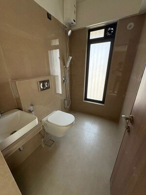 Bathroom in 3 BHK Apartment at Vile Parle West – for Rent