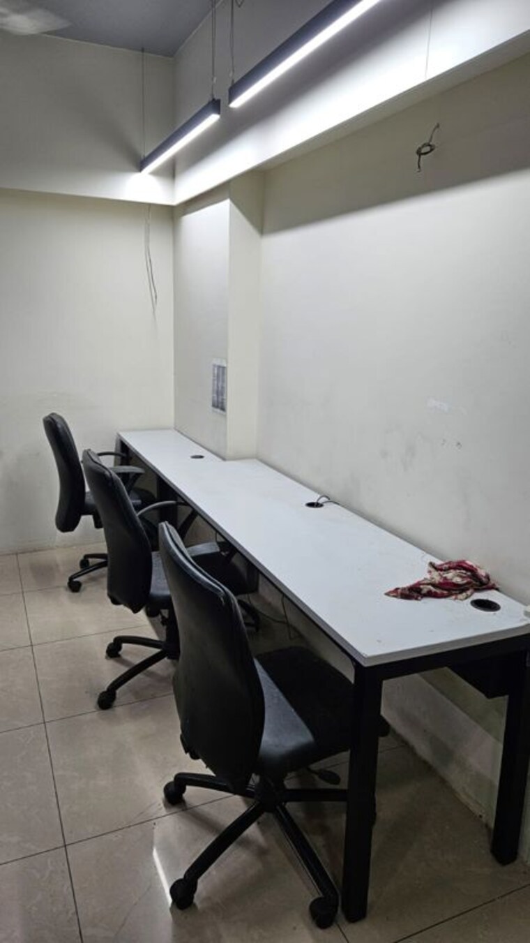 Team Area, goyal-matrix Commercial Office Space 638 Sq.Ft. In Prahlad Nagar Ahmedabad 10008185