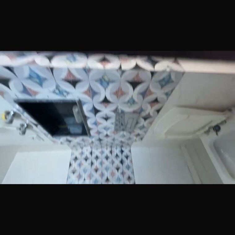 Attached Bathroom, dwarka mor 3 Bedroom 170 Sq.Ft. Builder Floor In Dwarka Mor Delhi 10008307