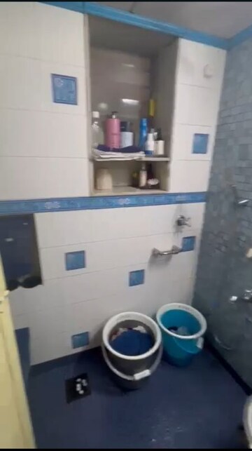 Bathroom in 2 BHK Apartment at Anand CHS Matunga, Matunga East – for Rent