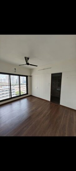 2 BHK Apartment For Rent in Kanakia Spaces Rainforest