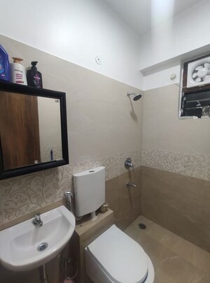 Team Area in 2 BHK Apartment at Vijay Nagar – for Rent