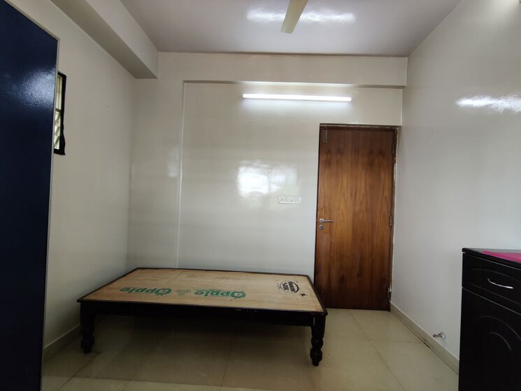 Room, koramangala  1653 Sq.Ft. Apartment In Koramangala Bangalore 10008358