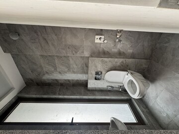 Furnished Amenities in 3.5 BHK Apartment at Prestige Jasdan Classic, Mahalaxmi – for Rent