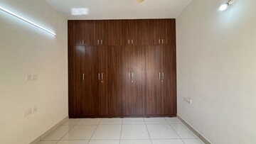 Room in 3 BHK Apartment at Prestige Finsbury Park Regent, Bagaluru – for Rent