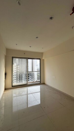 Room in 1 BHK Apartment at Rutu Enclave, Kasarvadavali – for Rent