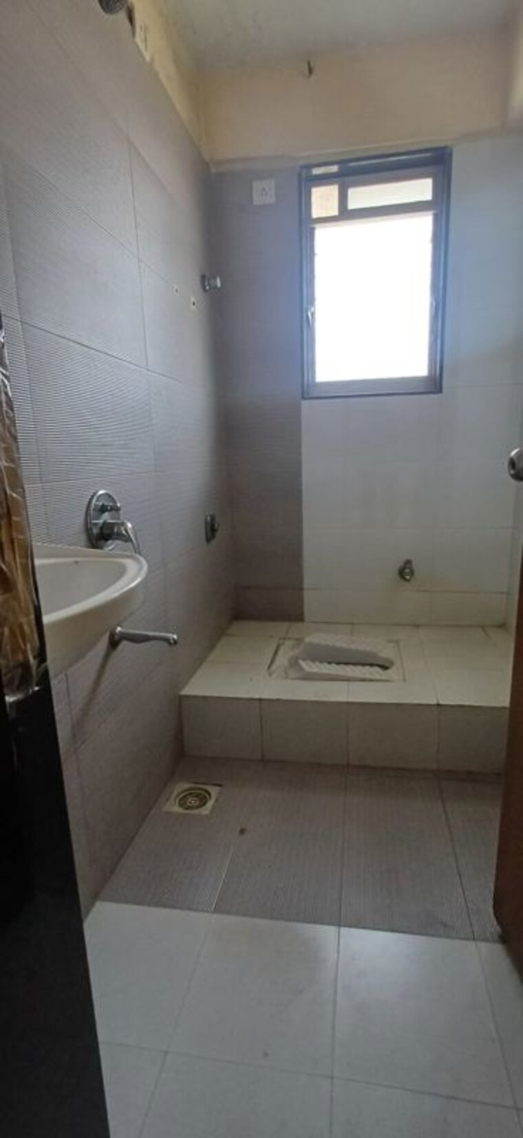 Bathroom, dreams-kaveri-heights 1 Bedroom 520 Sq.Ft. Apartment In Kalwa Thane 10008539