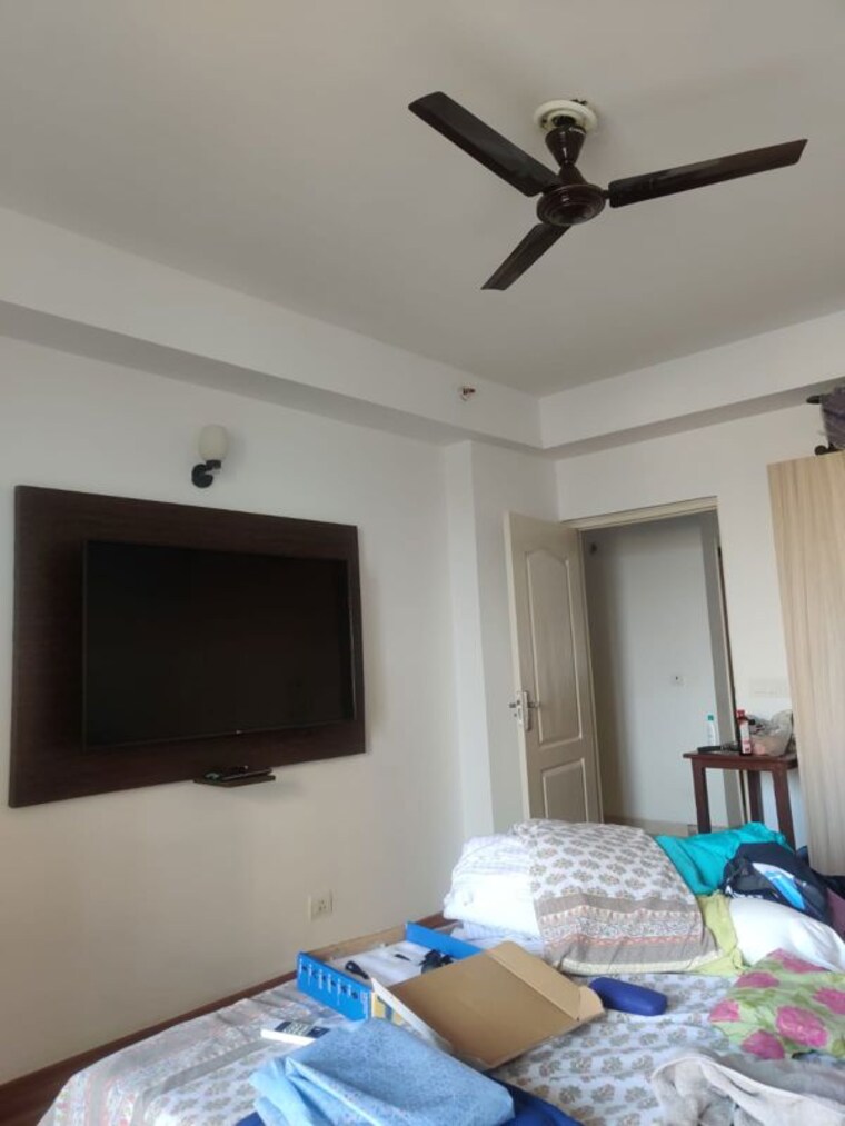 Master Bedroom, supertech-araville 3 Bedroom 1950 Sq.Ft. Apartment In Sector 79 Gurgaon 10008569