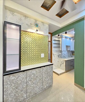 Bathroom in 3 BHK Apartment at Mahaveer Plaza, Feelkhana – for Sale