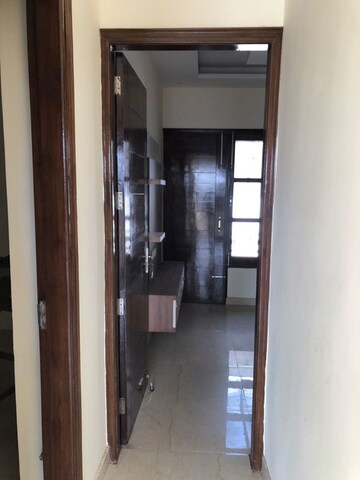 Room in 2 BHK Builder Floor at Aerocity – for Sale