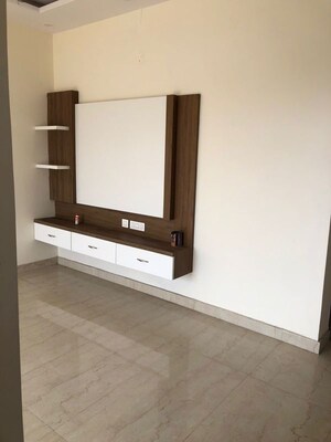 2 BHK Builder Floor For Sale in Aerocity