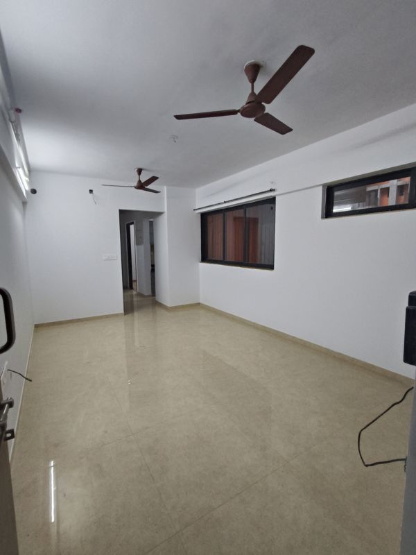 2 BHK + Pooja Room,Extra Room Apartment For Rent in Lodha Downtown