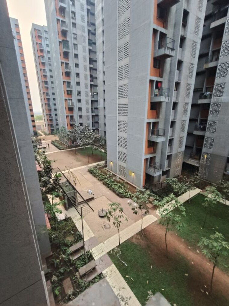 Exterior View, lodha-downtown 2 Bedroom 638 Sq.Ft. Apartment In Dombivli East Thane 10008659