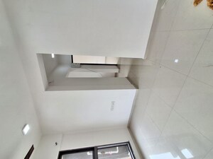 Furnished Amenities in 1 BHK Apartment at UK Iridium, Kandivali East – for Rent