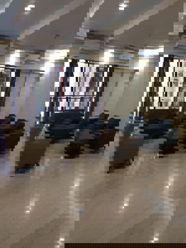 3 BHK 1800 Sq.Ft. Apartment in Palazzo Heights