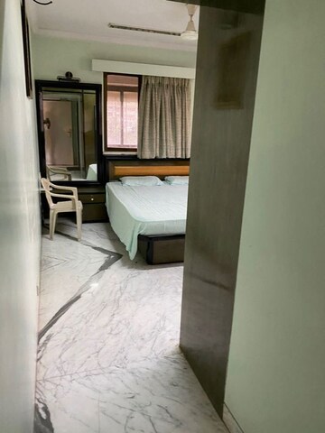 Bedroom in 4 BHK Apartment at Khar West – for Sale
