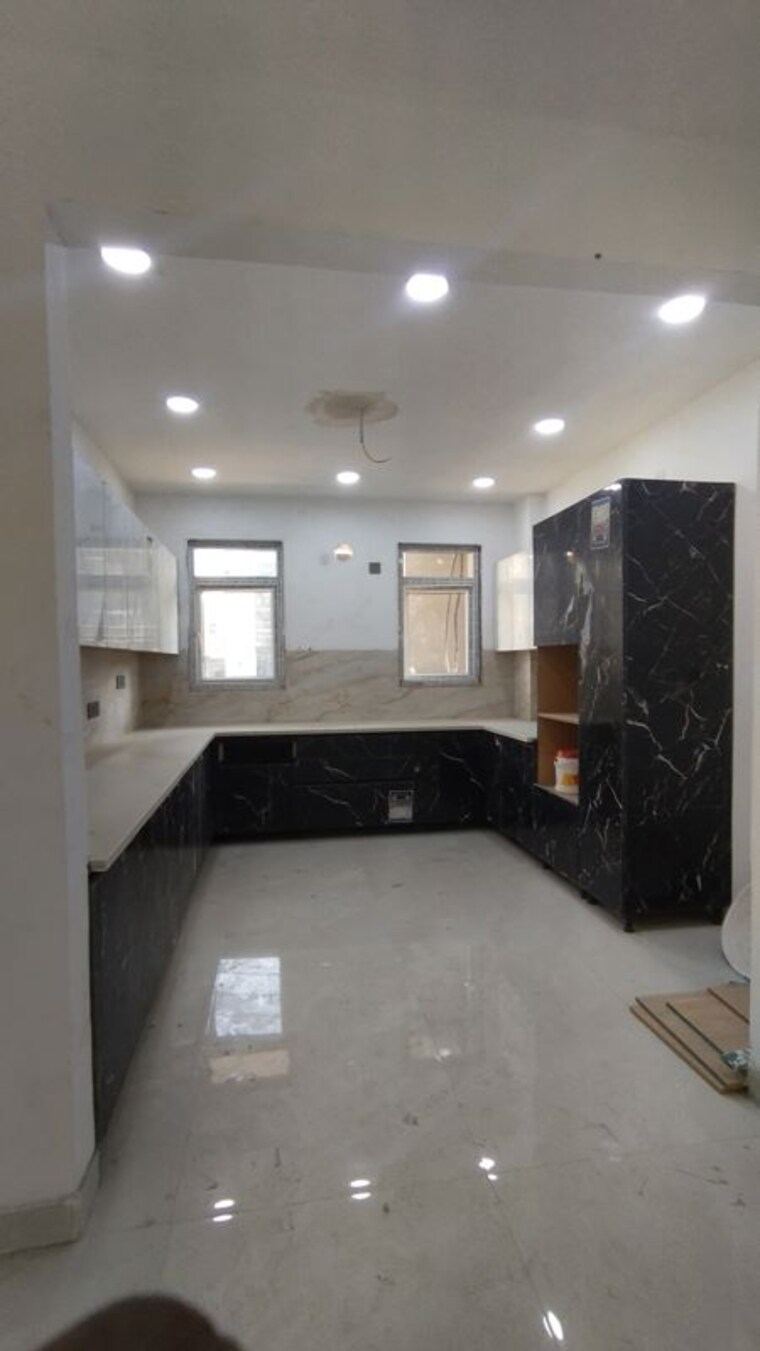 Kitchen, green fields colony 4 Bedroom 270 Sq.Yd. Builder Floor In Green Fields Colony Faridabad 10008719